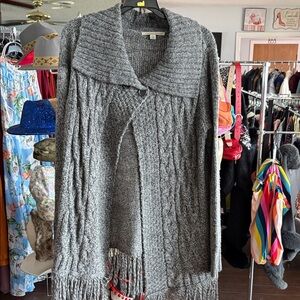 Carolyn Taylor Gray Cable Knit Cardigan